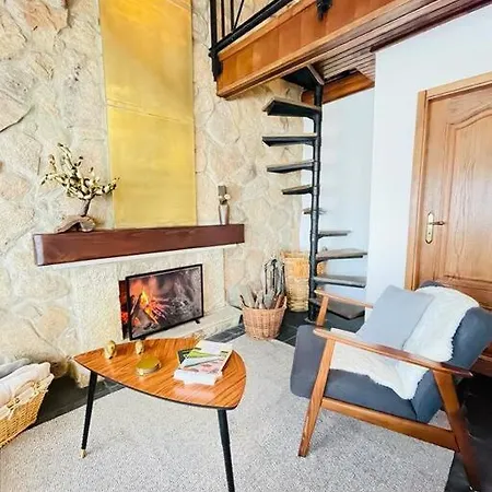 Juniper Star House - Penhas Da Saude,serra Estrela 木屋 *